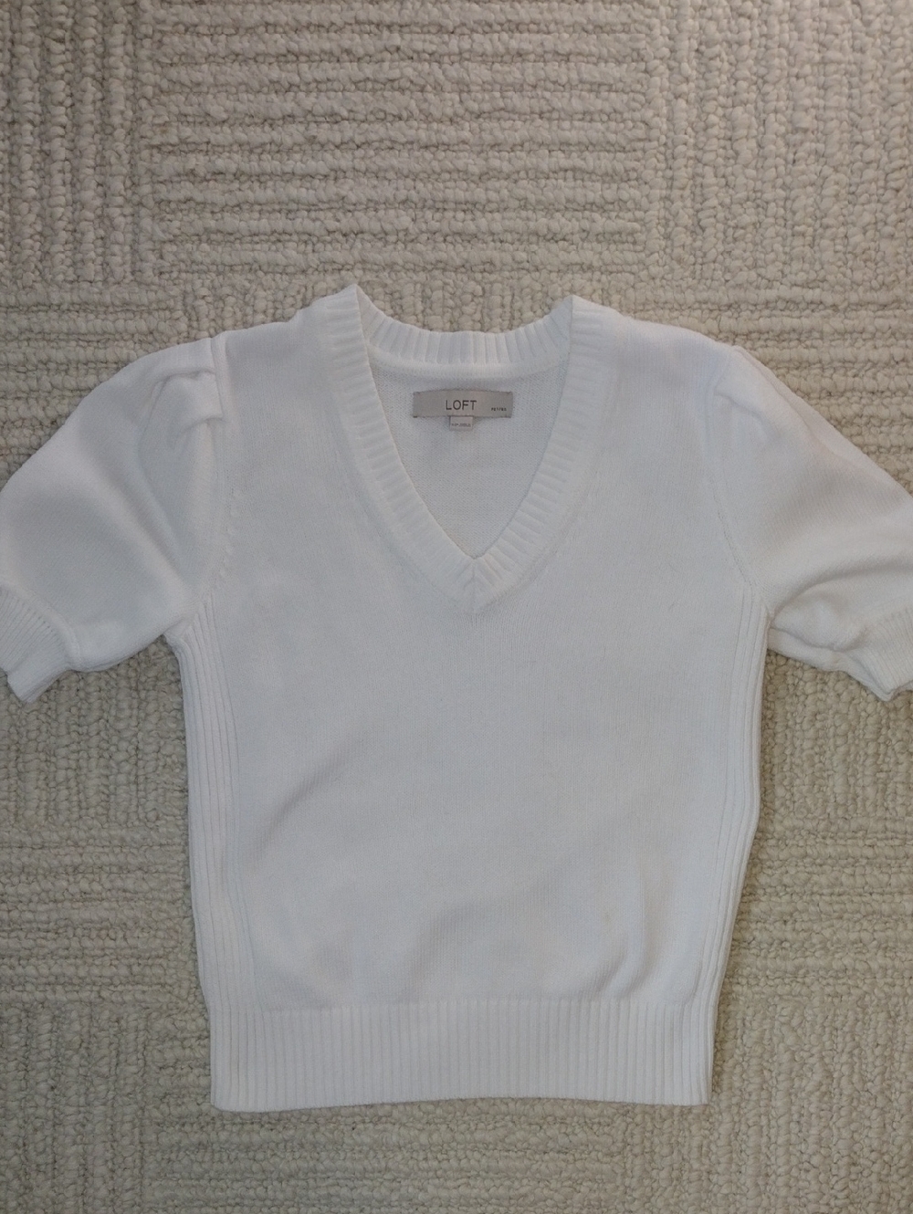 LOFT White V-Neck Short Sleeve Knit Top